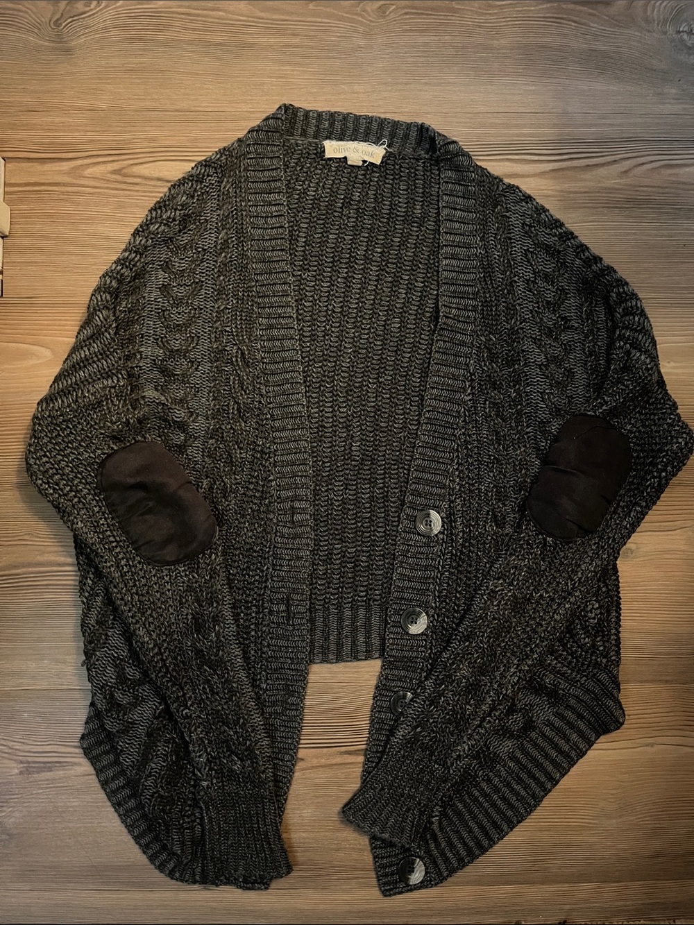 Olive & Oak Charcoal Cable Knit Button Cardigan Sweater